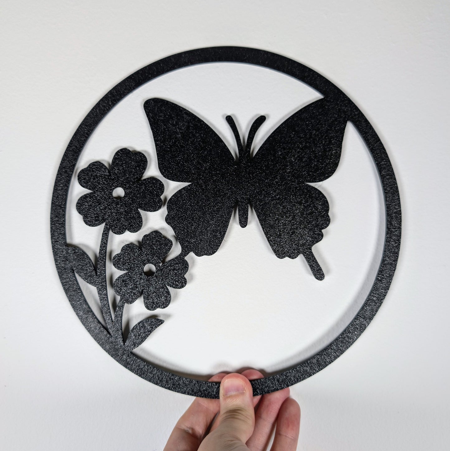 Butterfly & Flowers Wall Art – Nature Scene Décor | 22cm Round Lightweight Floral Wall Hanging | Elegant Insect Garden Decoration | 3D Printed