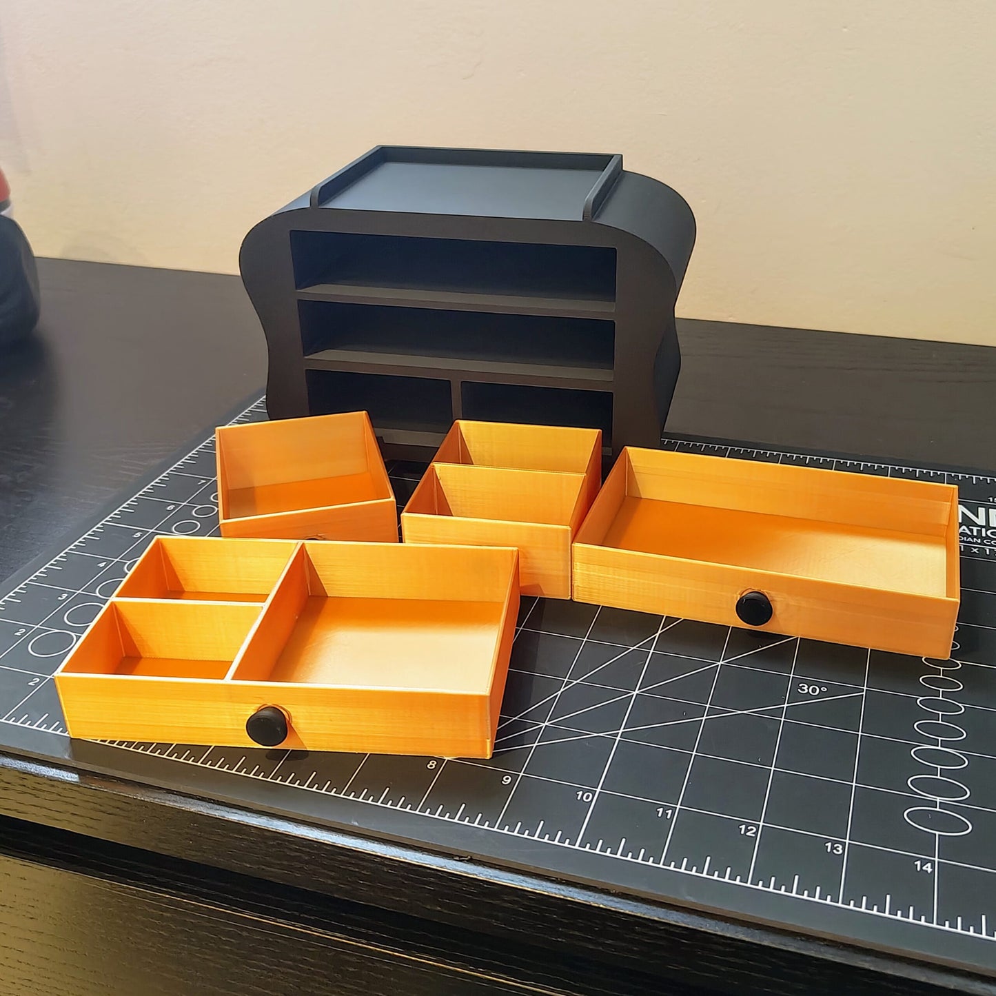 makeup-desk-jewellery-drawer-3d-printed-organizer