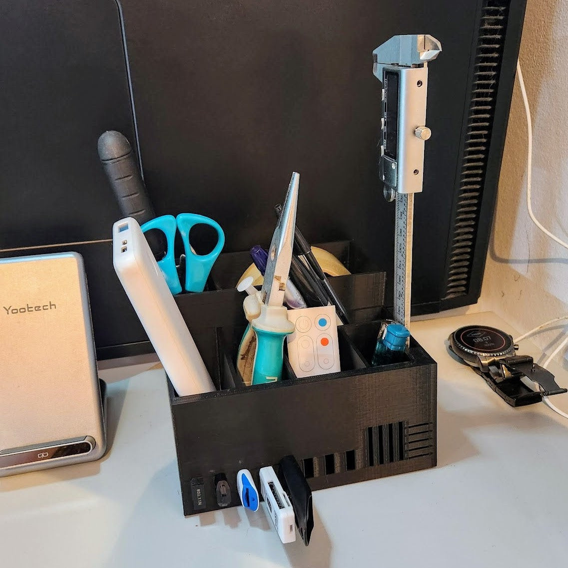 3d-printed-desk-organizer