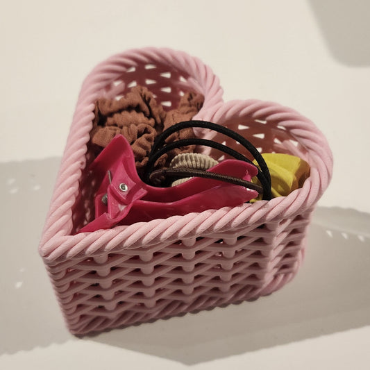 heart-rope-desk-organizer