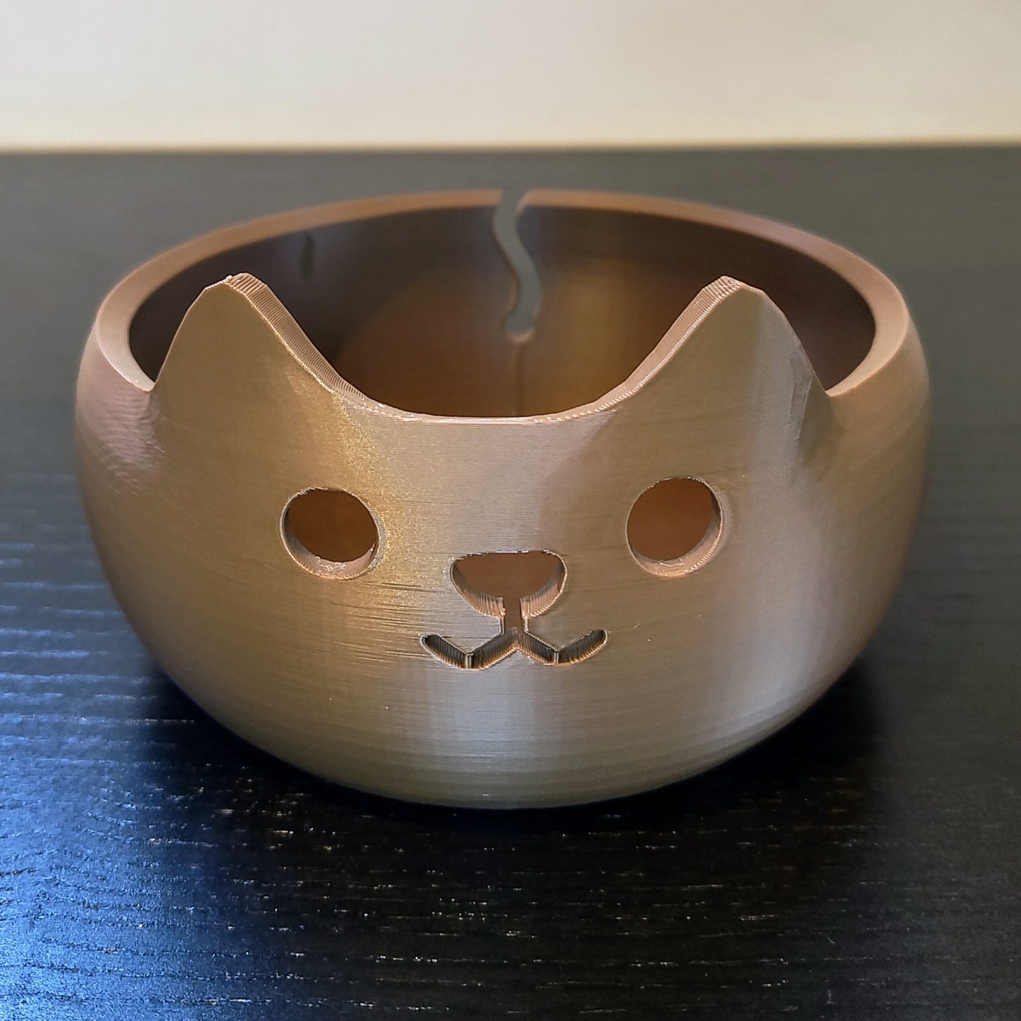 adorable-3d-printed-cat-wool-yarn-bowl