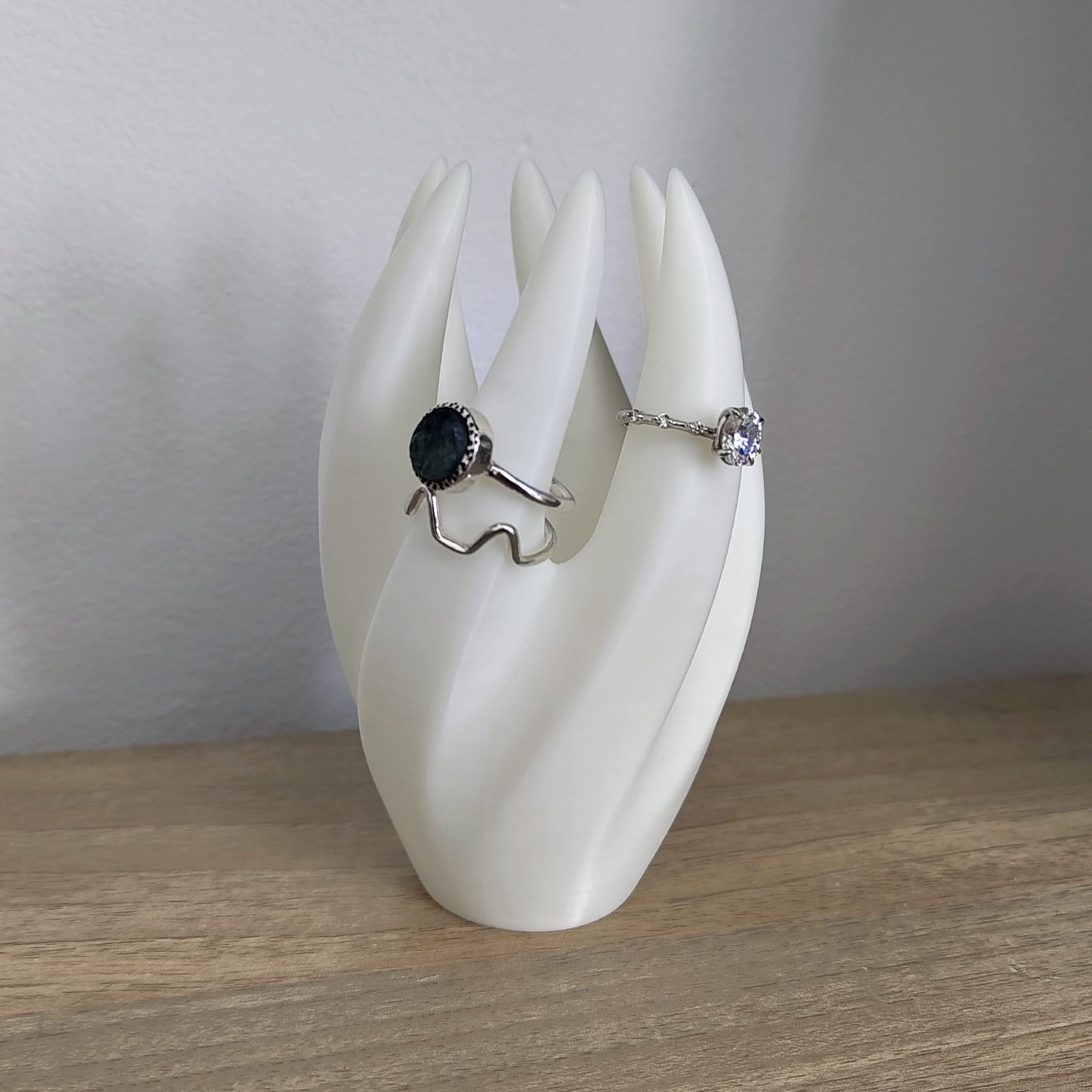 Swirly Jewellery Ring Holder | Unique 3D Printed Décor