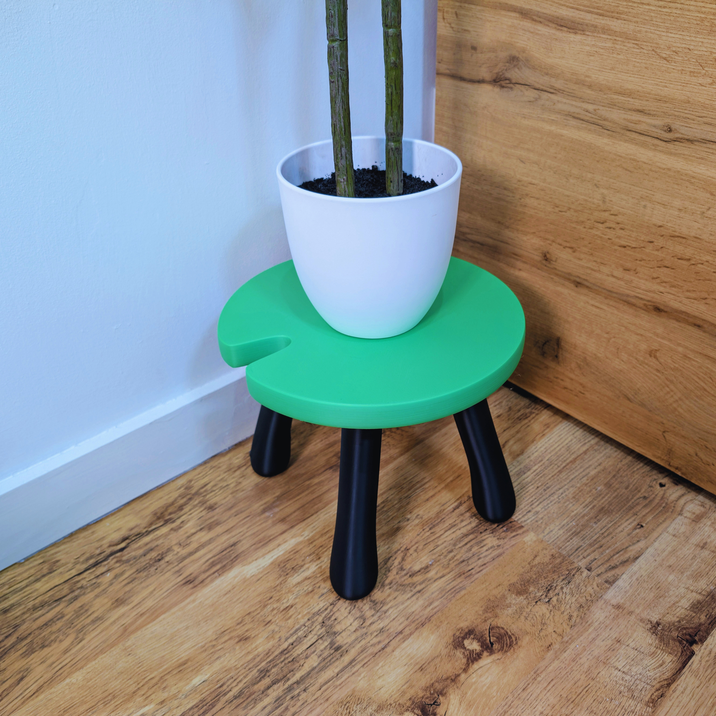 3D Printed Lily Pad Plant Stool – Strong DIY Nature-Inspired Stand with Felt Pads | Quirky Indoor Plant Display | 20cm & 30cm Sizes
