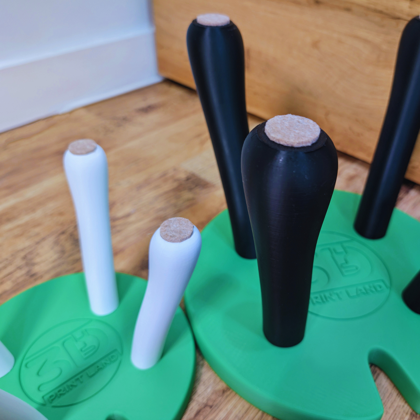 3D Printed Lily Pad Plant Stool – Strong DIY Nature-Inspired Stand with Felt Pads | Quirky Indoor Plant Display | 20cm & 30cm Sizes