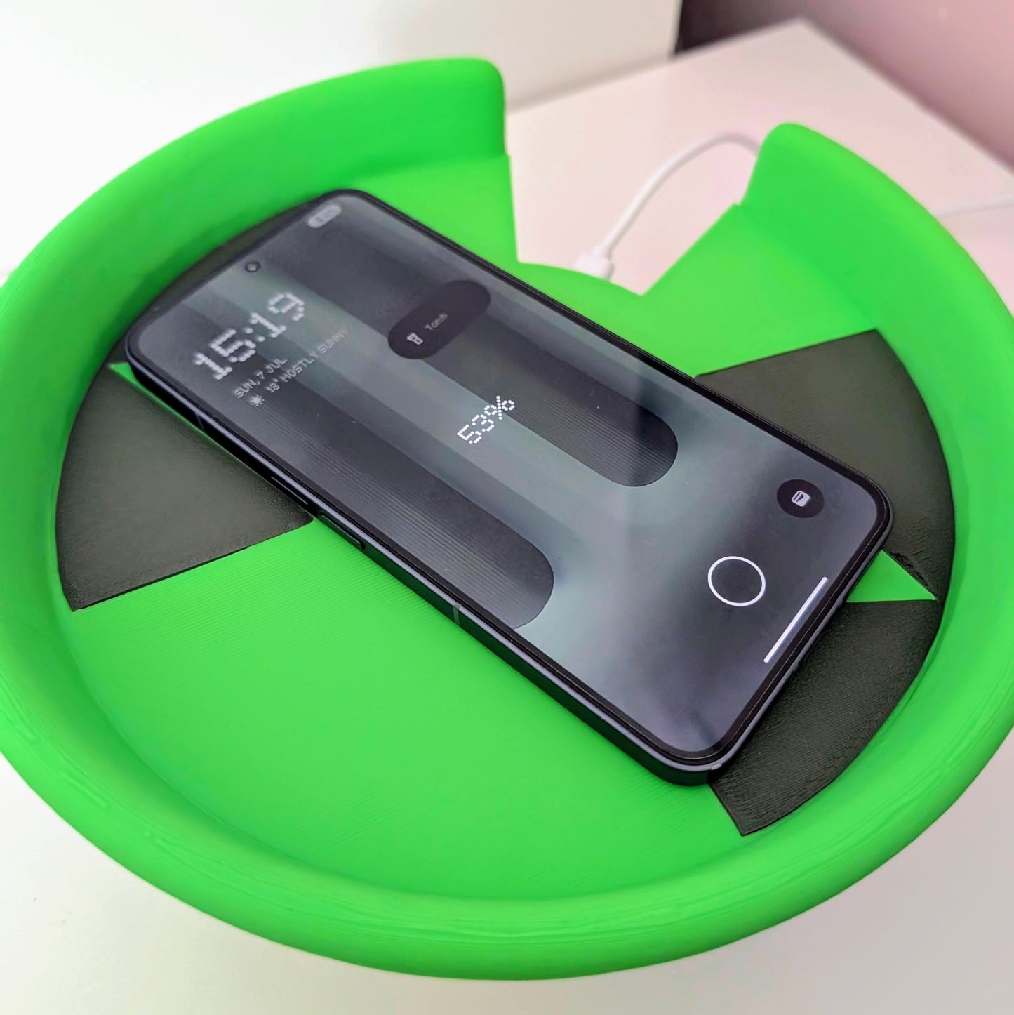 3D Printed Lily Pad Wireless Charger Stand | 3D Printed