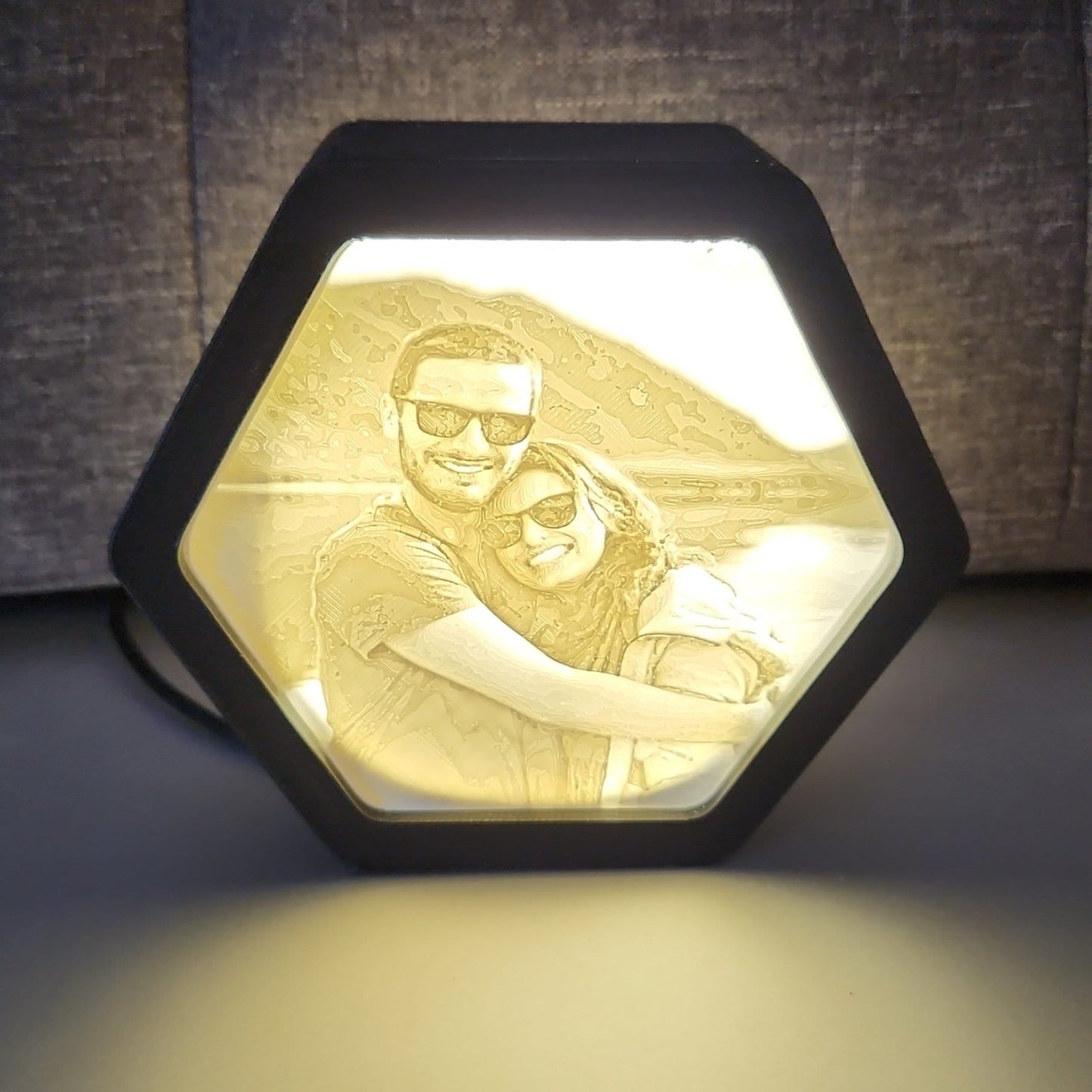 hexagon-photo-lithophane-with-usb-light