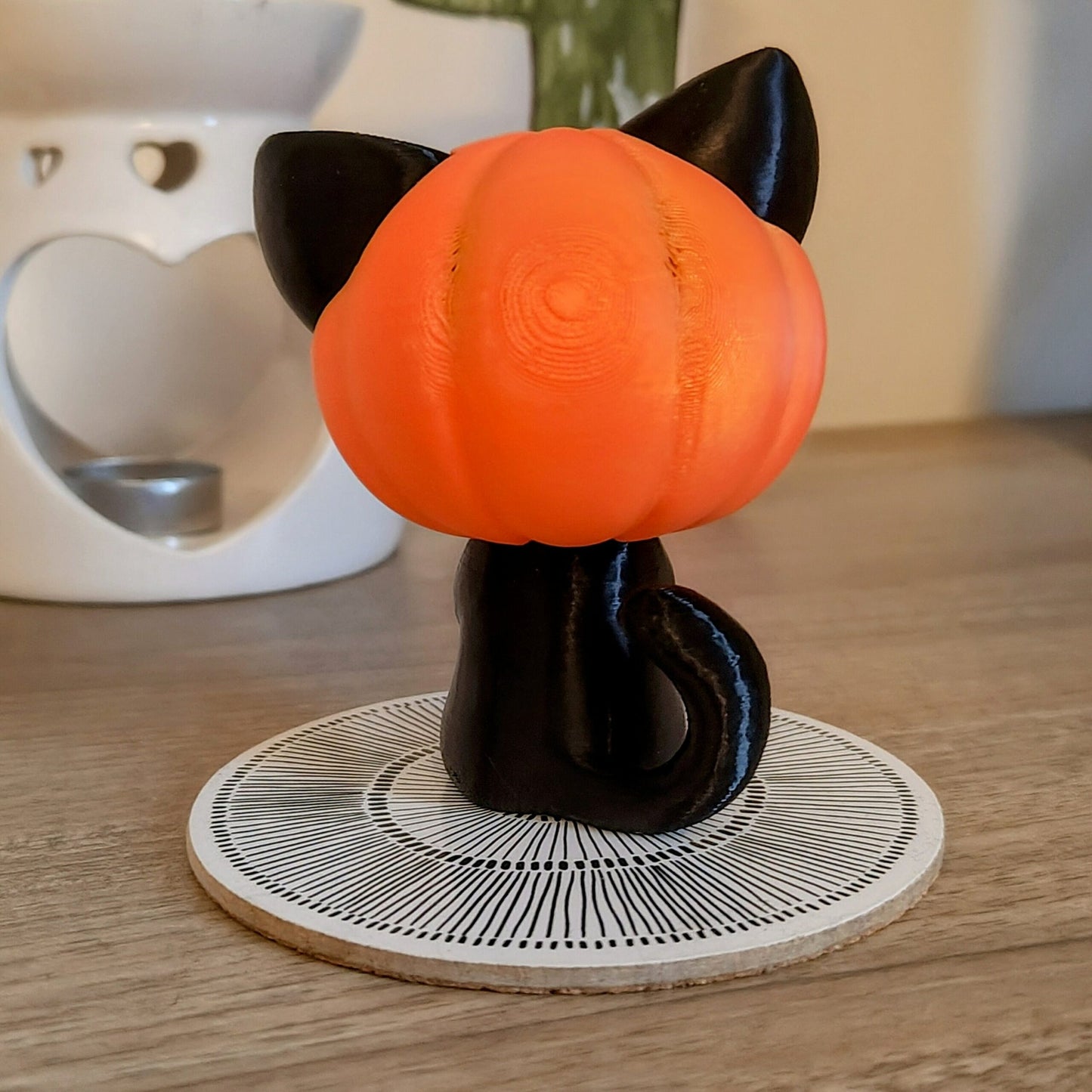 pumpkin-halloween-cat-decoration-3d-printed