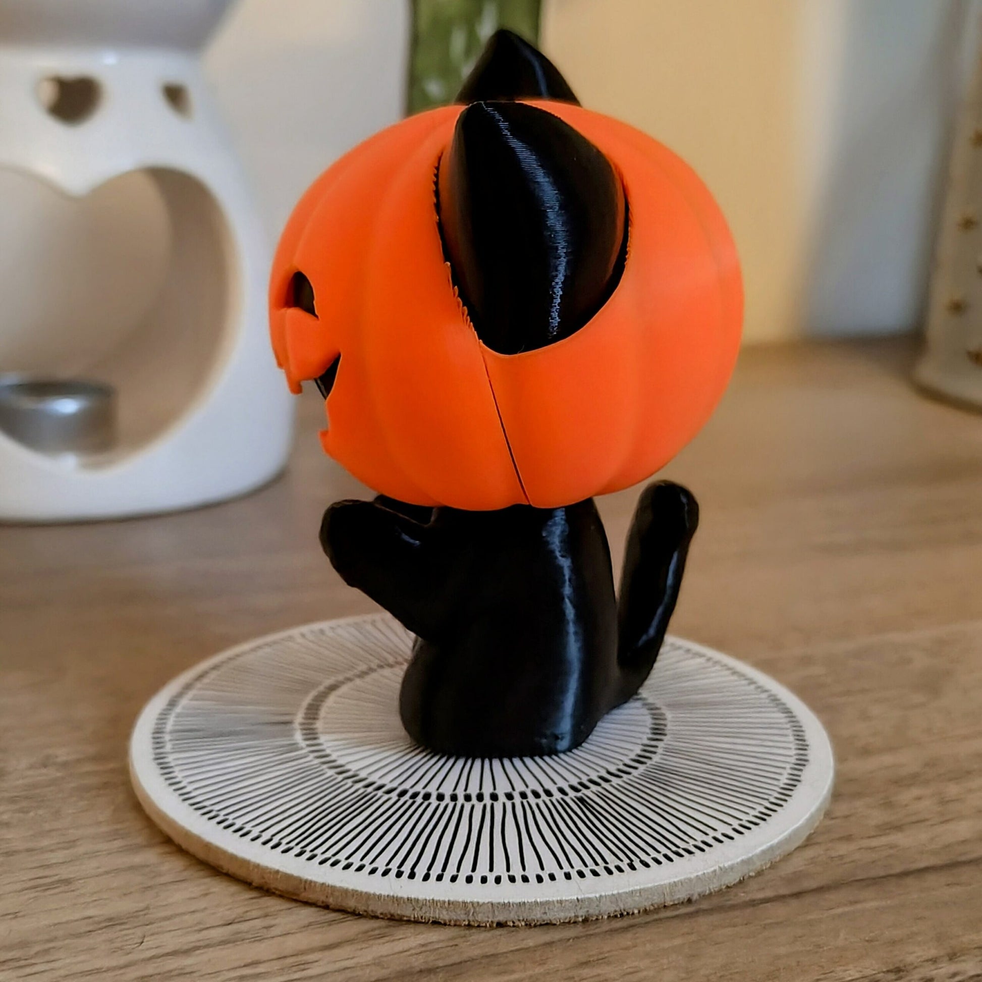 pumpkin-halloween-cat-decoration-3d-printed