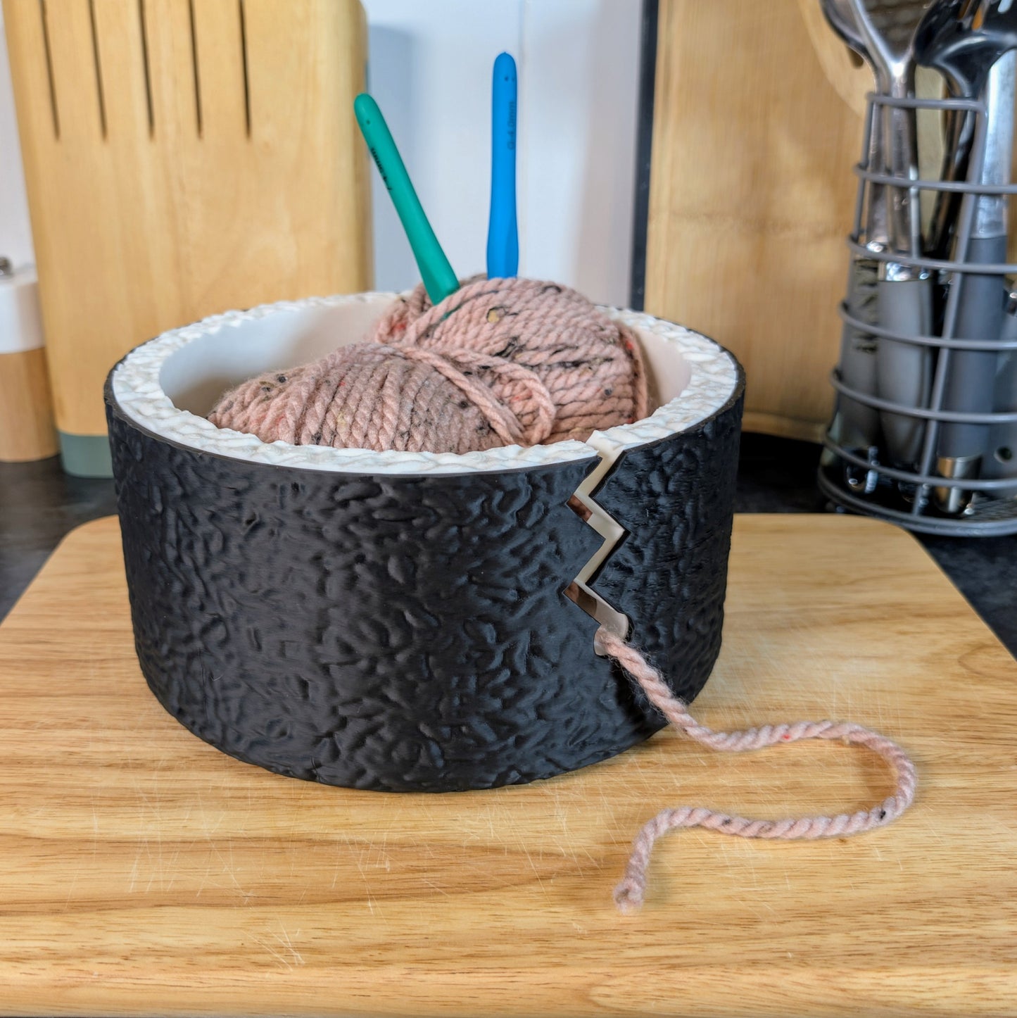 Maki Sushi Rice Yarn & Crochet Bowl – Tasty 3D Printed Knitting Accessory